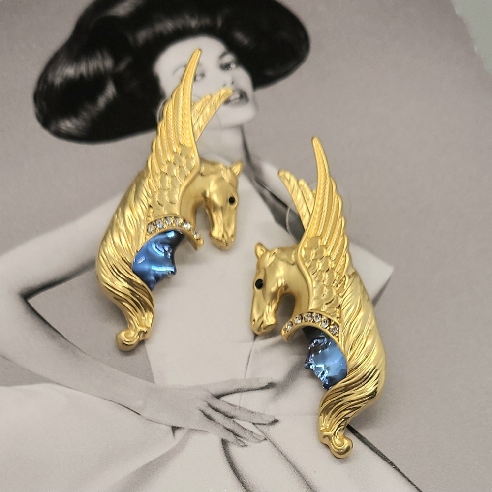 Vintage Kirks Folly Luxury Crystal Winged Pegasus Warrior Face Gold Earrings - Picture 13 of 15